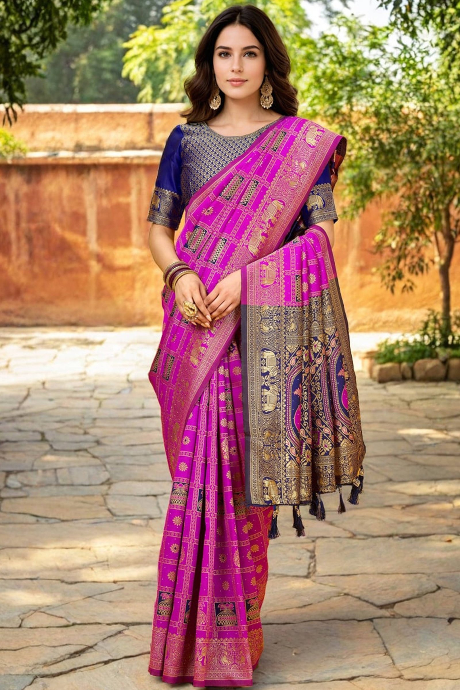 Pink Floral Weaving Paithani Saree In Soft Silk Accented With A Stylish Tassel Border Pallu