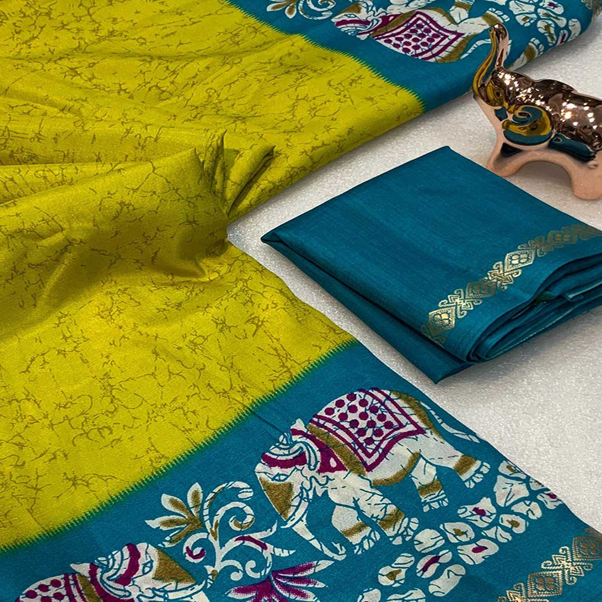 Lemon Green Dola Silk Saree With Abstract Patterns And Kalamkari Pallu Art - Image 2