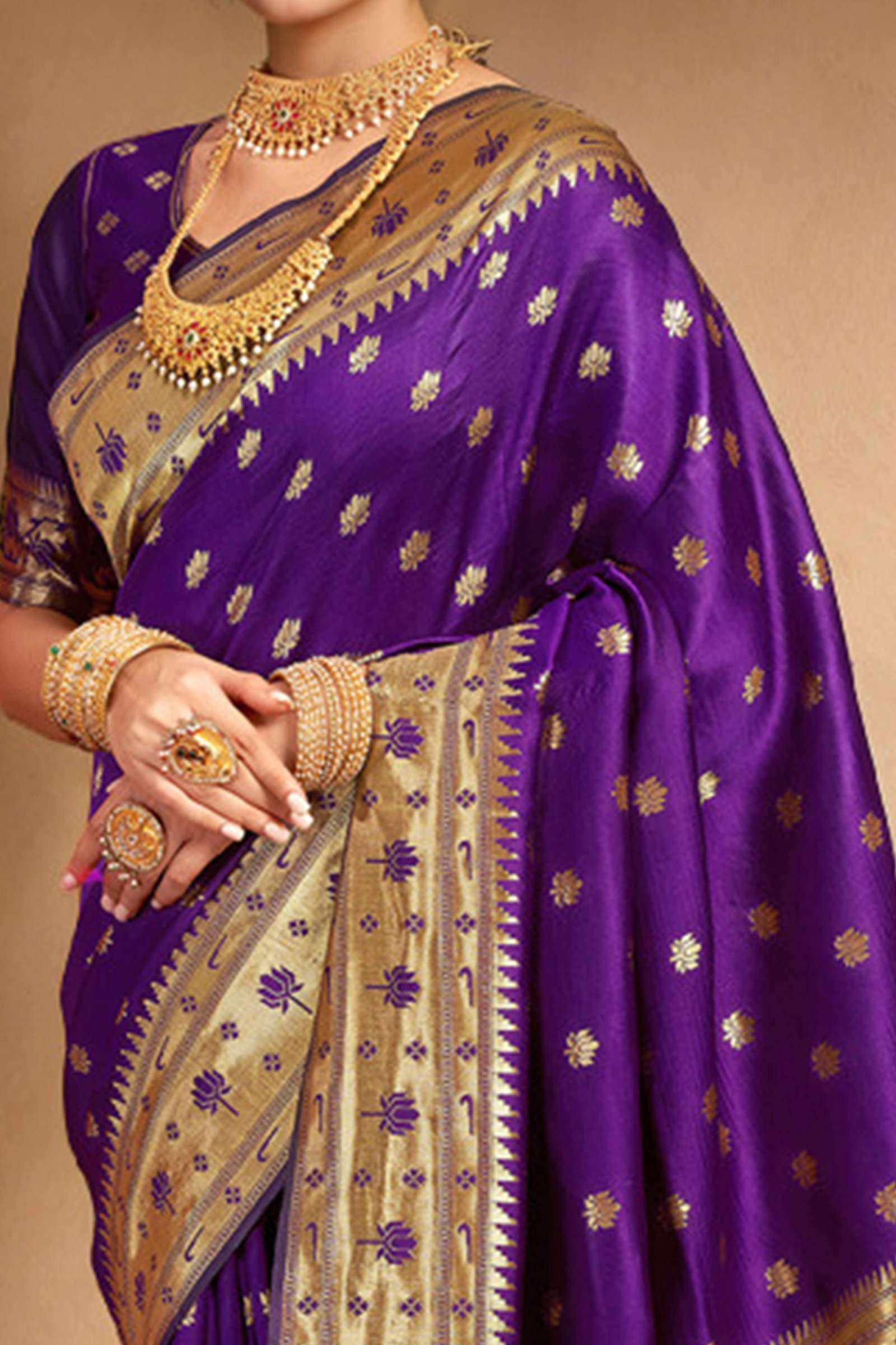 Purple Weaving Silk Blend Paithani Saree With Floral & Parrot Motif Pallu - Image 2