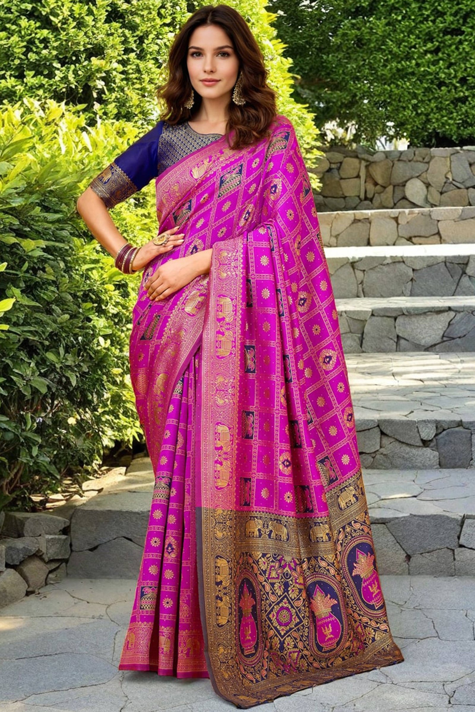 Pink Floral Weaving Paithani Saree In Soft Silk Accented With A Stylish Tassel Border Pallu - Image 3