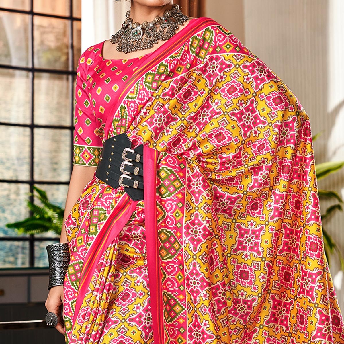 Yellow & Pink Patola Printed Tussar Silk Saree - Image 3