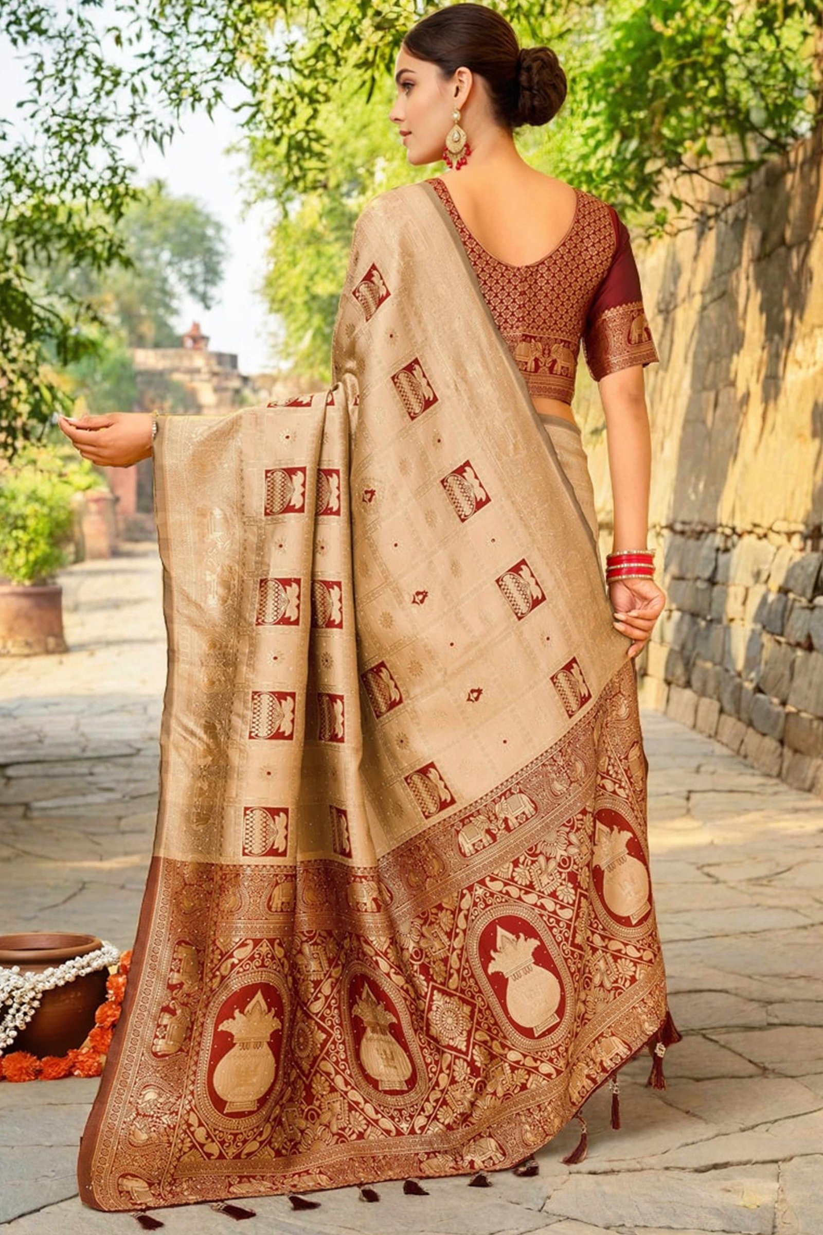 Chikoo Floral Weaving Paithani Saree In Soft Silk Accented With A Stylish Tassel Border Pallu - Image 5