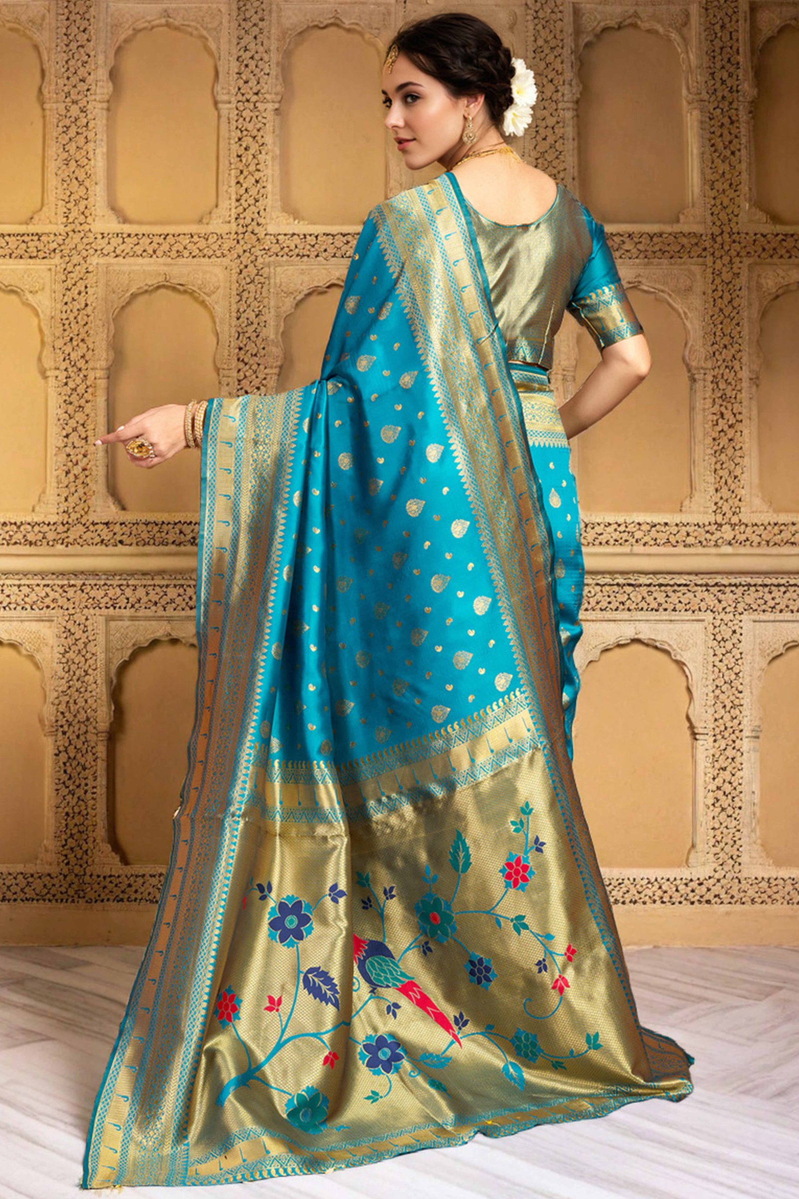 Blue Silk Blend Paithani Saree Showcasing Rich Zari Weaving With Birds & Floral Accents - Image 5