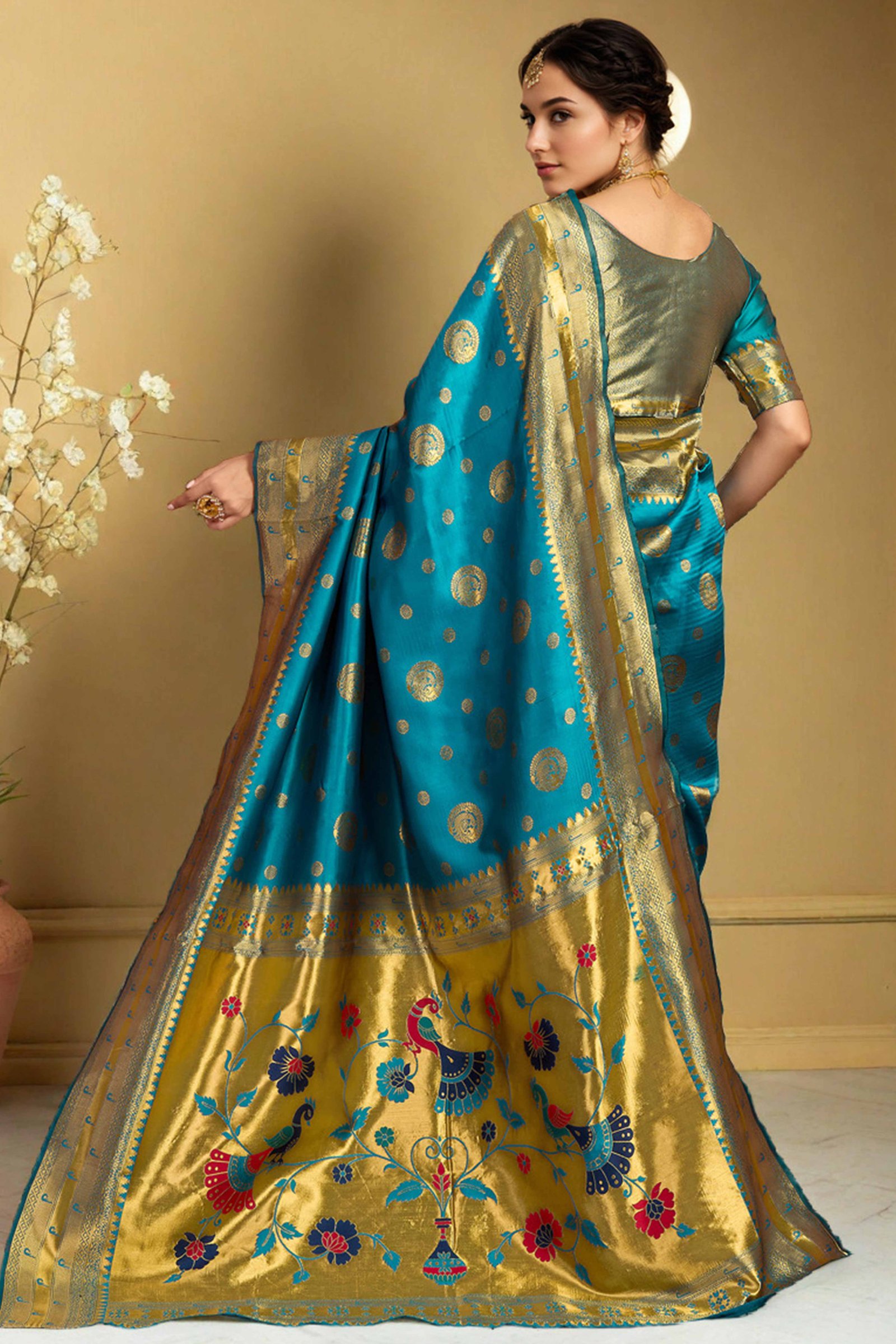Blue Paithani Silk Blend Saree Embellished With Zari Peacock & Floral Woven Patterns - Image 5