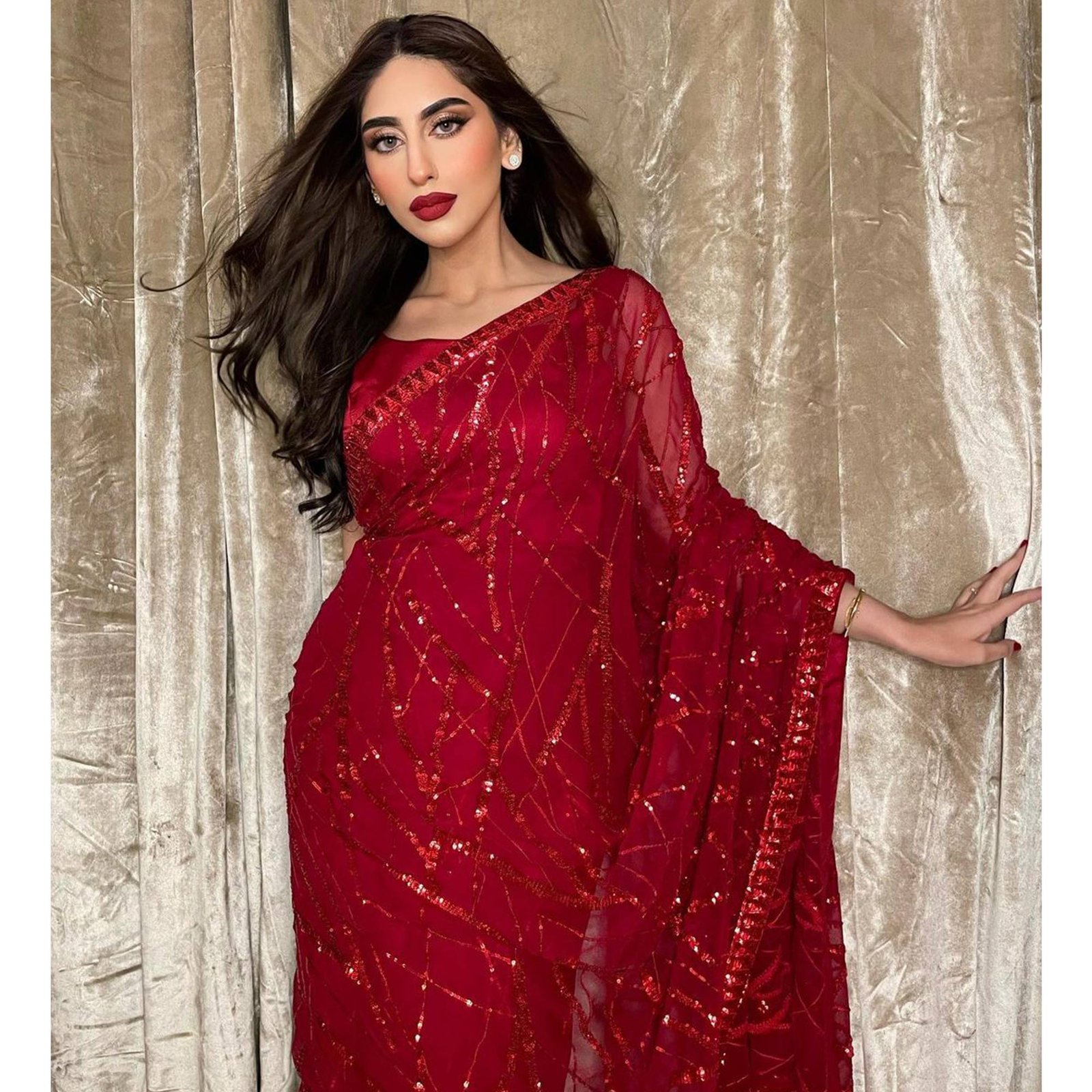 Red Sequins Embroidered Georgette Saree - Image 5